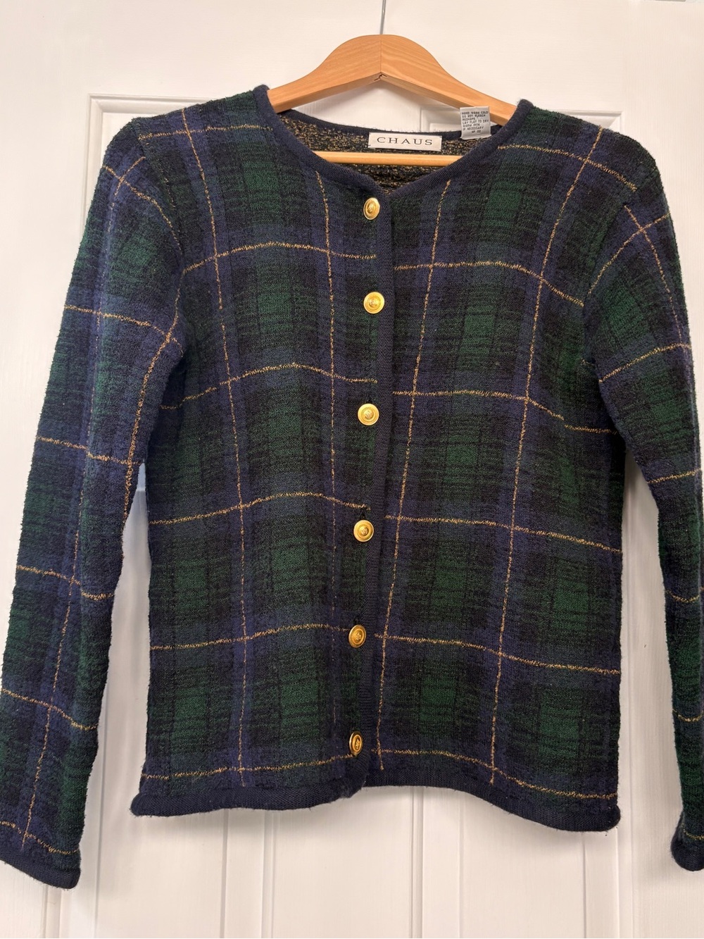 Vintage Chaus Woman’s Gold Tone Crest Buttons Navy, Green & Gold Plaid Cardigan